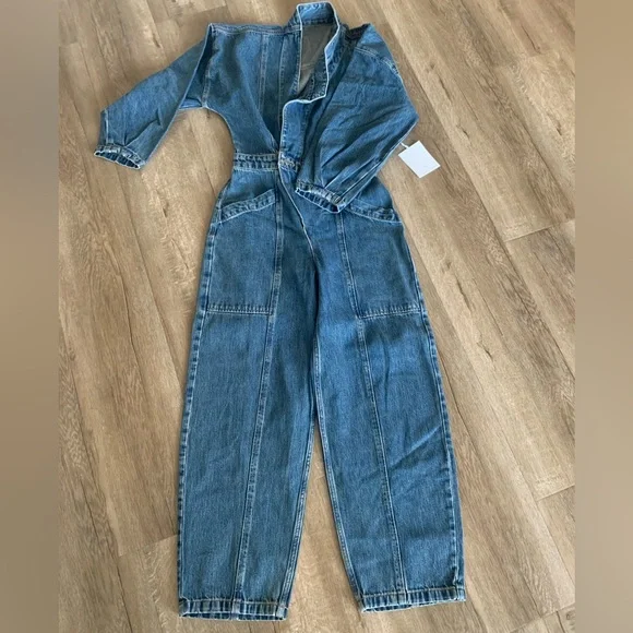 New Ética Denim Jumpsuit - Picture 2 of 7